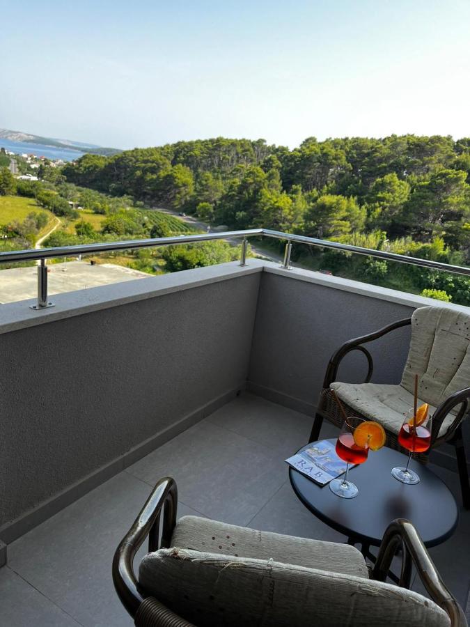 Memori Bed&Breakfast Rab Town Exterior photo